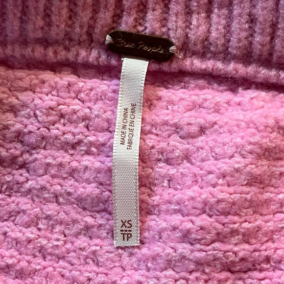 FREE PEOPLE Pink Knit Mini Skirt Sz XS - Picture 3 of 4